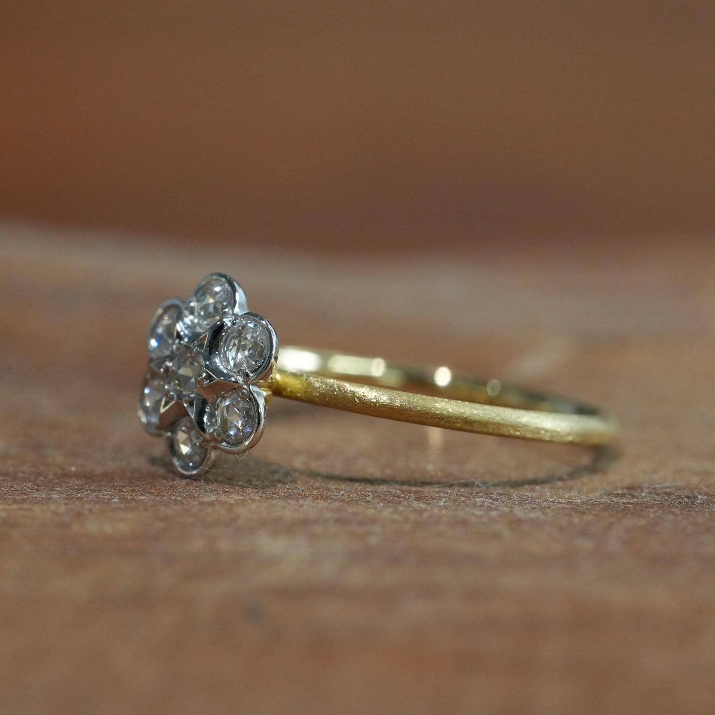 ローズカットフラワーリング