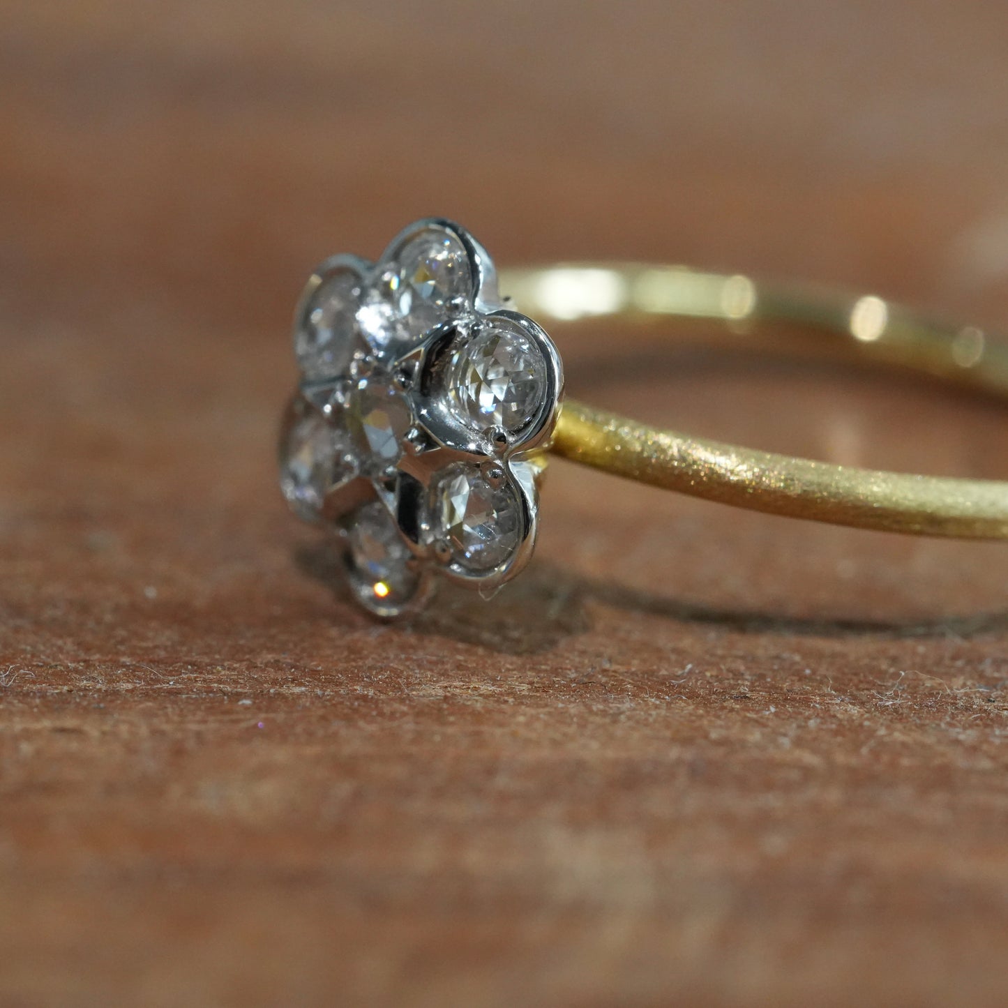 ローズカットフラワーリング