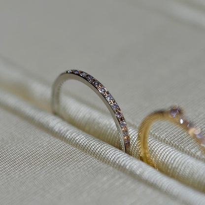 ピンクダイヤ　ハーフエタニティ　彫留め