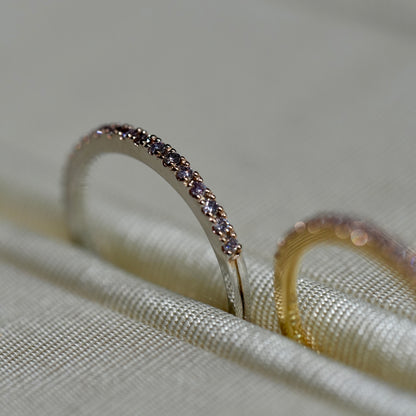 ピンクダイヤ　ハーフエタニティ　爪留め