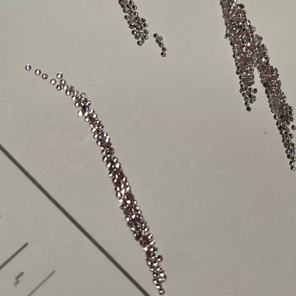 ピンクダイヤ　ハーフエタニティ　彫留め